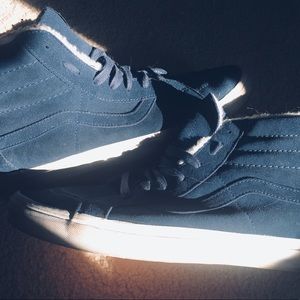 Vans insulated Navy Men’s Shoe 12